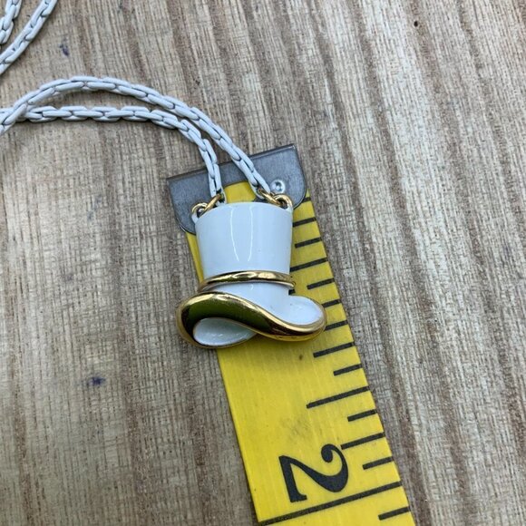 Monet Vintage Top Hat White Enamel Gold Tone Necklace - Picture 7 of 8